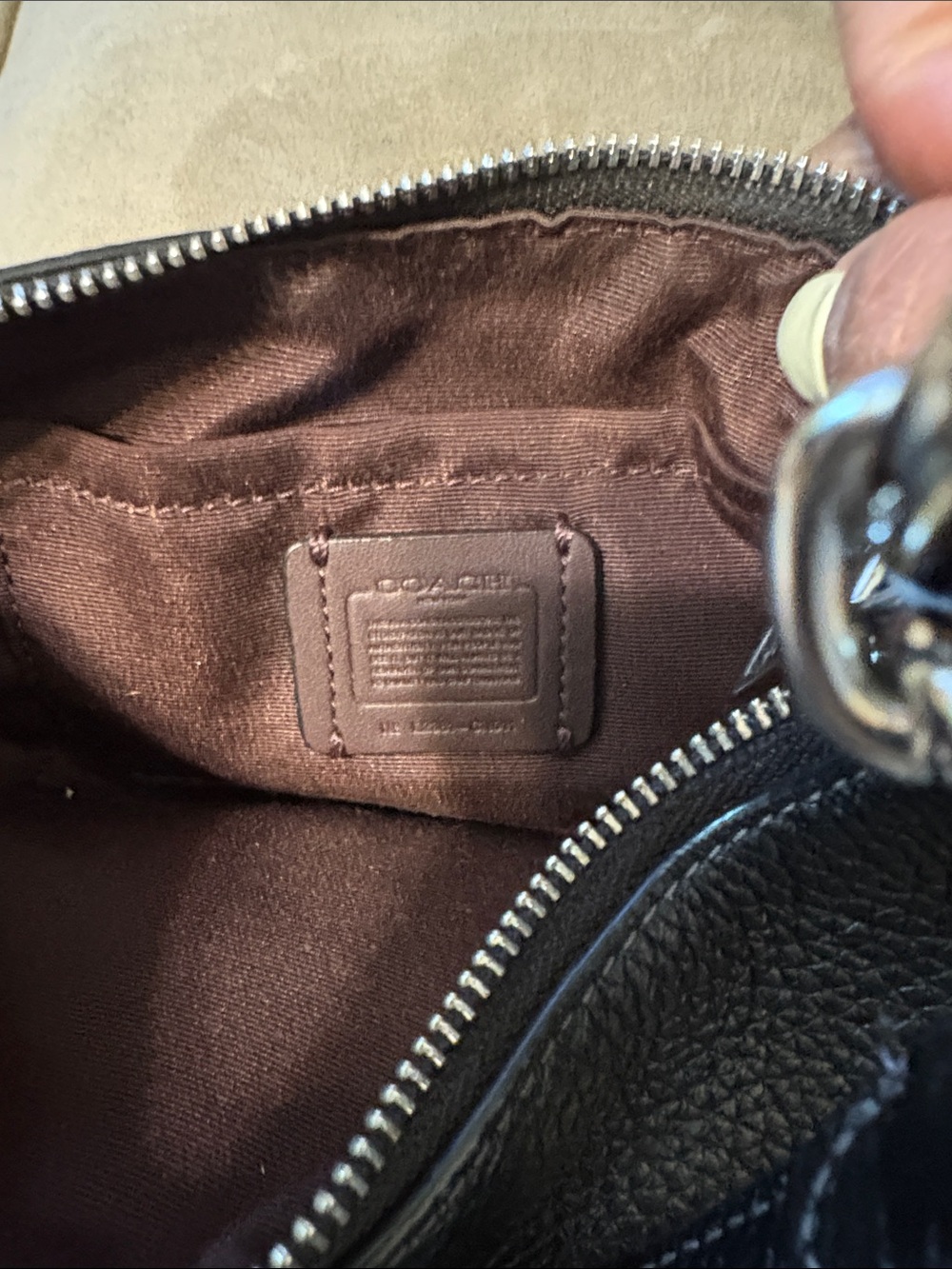 Black coach bag - Picture 7 of 8
